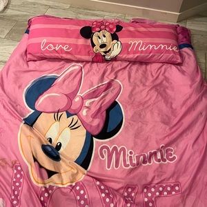 Duvet/ Full-size Minnie mouse comforter with body pillow